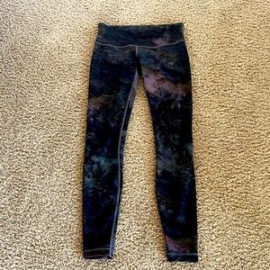 Lululemon leggings size4
